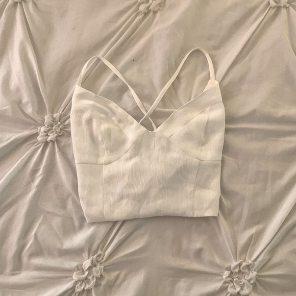 💕Backless crop top - Picture 1 of 3